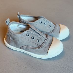Zara Toddler Unisex Canvas Sneaker Size 7